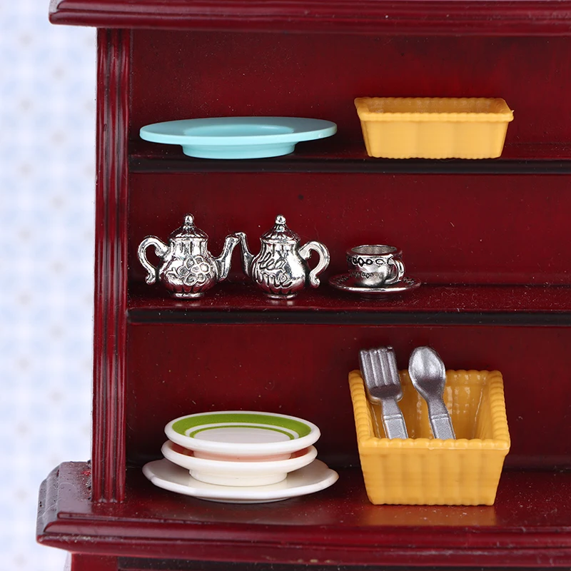 3Pcs/set 1:12 Dollhouse Miniature Furniture Mini Metal Tea Set 1 Teapot 2 Tea Cups Set Modle Toys Dining Doll House Accessories