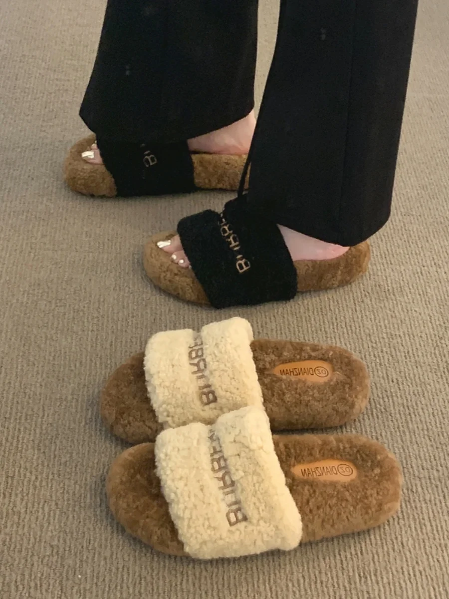 

Шлепанцы женские на резиновой подошве, мягкие Меховые тапочки, комфортная Роскошная обувь из флока, на плоской плюшевой подошве, с цветочной вышивкой, 2023