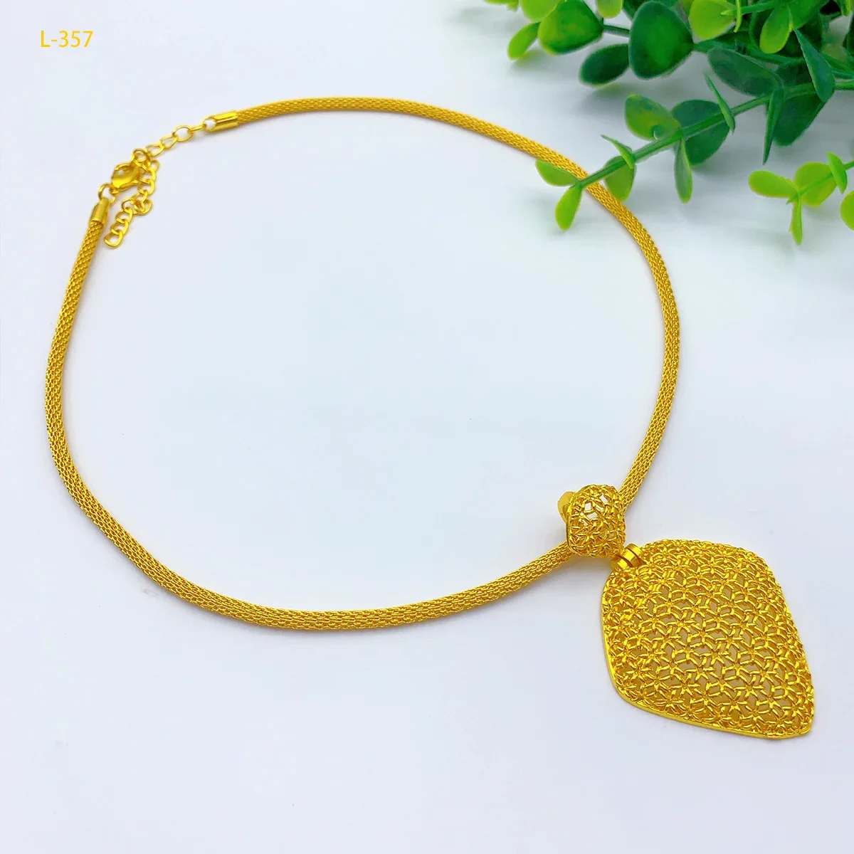 مجموعة مجوهرات هندية للنساء لحفلات الزفاف في دبي م...