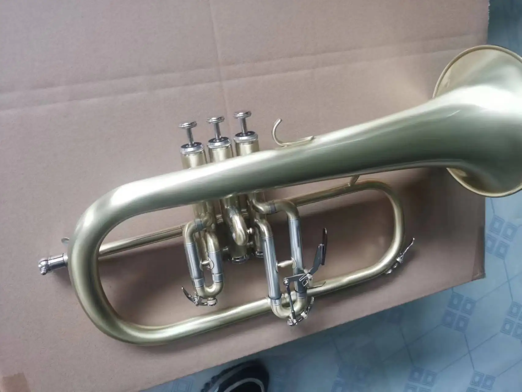 Real Pictures Bb Tune Flugelhorn Antique Copper Material Professional Playing Instrument Case Nozzle