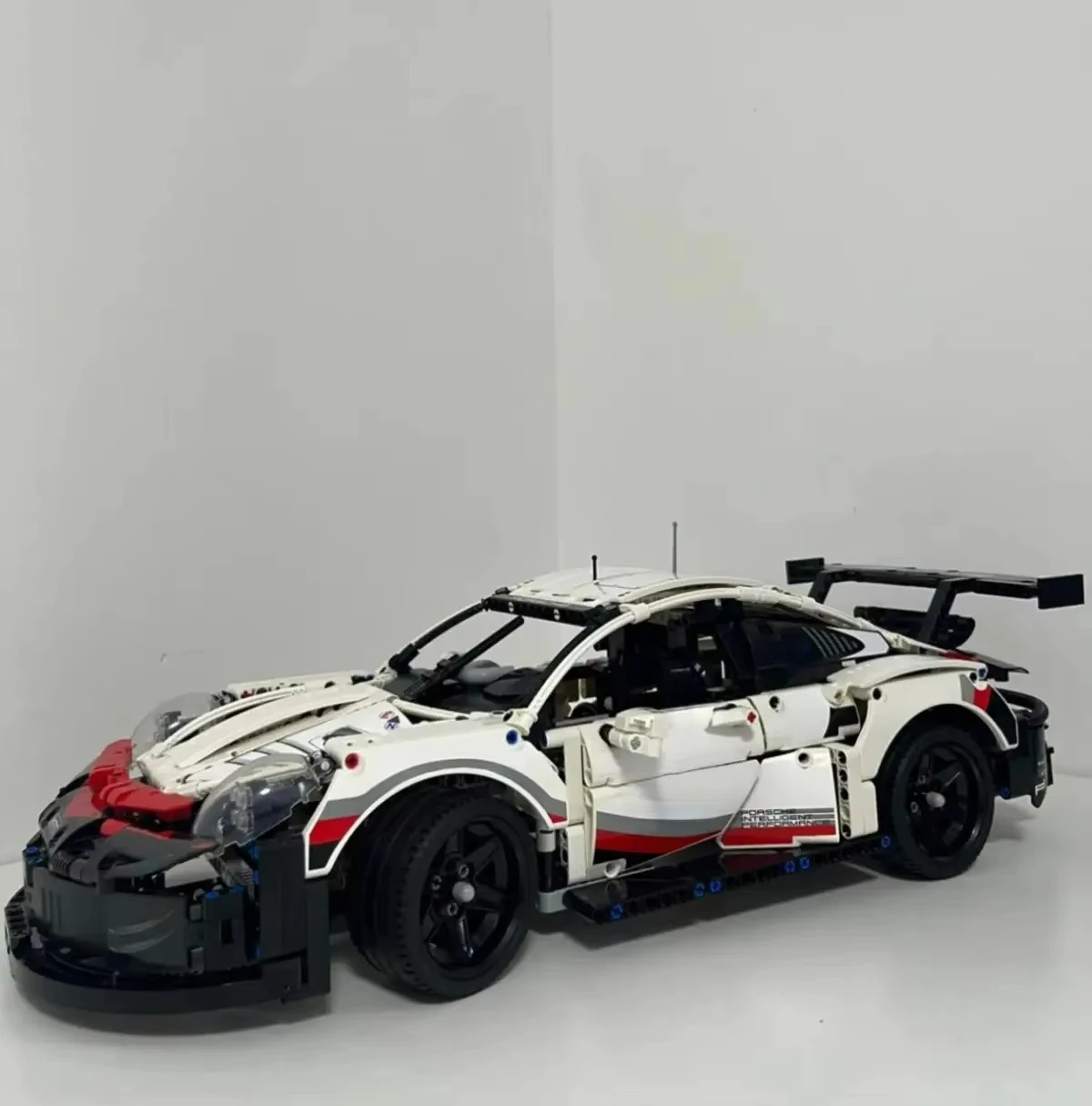 911 RSR Car Compatible 88009 Bricks 1630 PCS DIY Toys Christmas Gifts Birthday Gifts dominoes Blocks Construction Toys 5