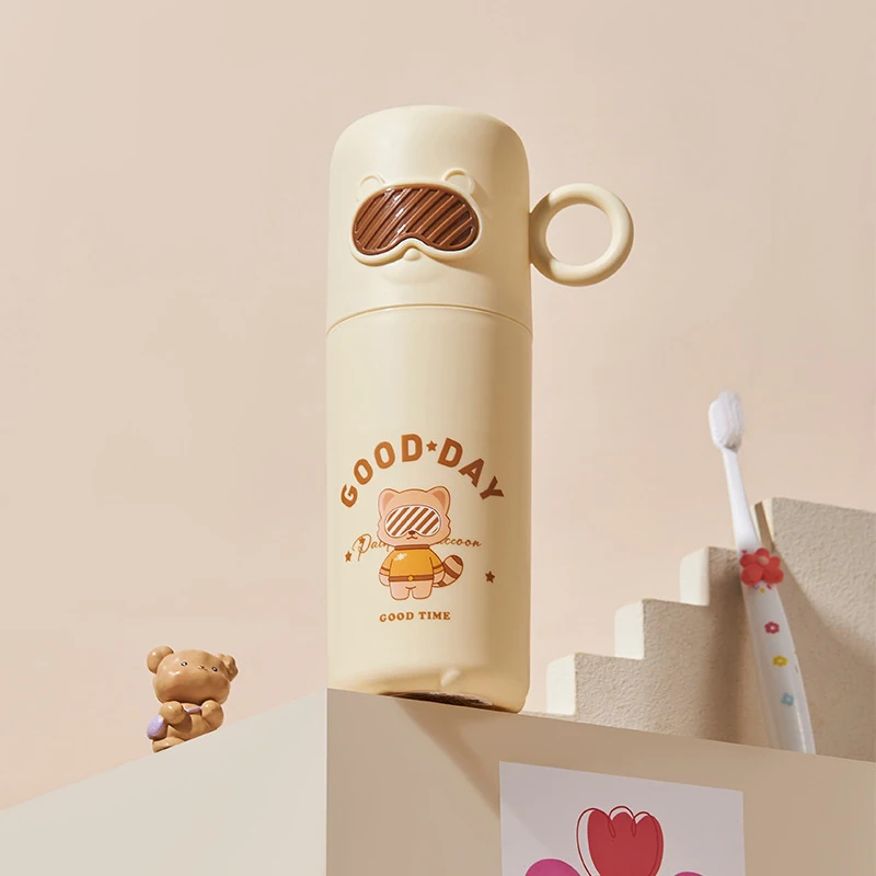 창의적인 작은 너구리 세면컵 가정용 여행용 칫솔통 휴대용 귀여운 안경 곰 칫솔통