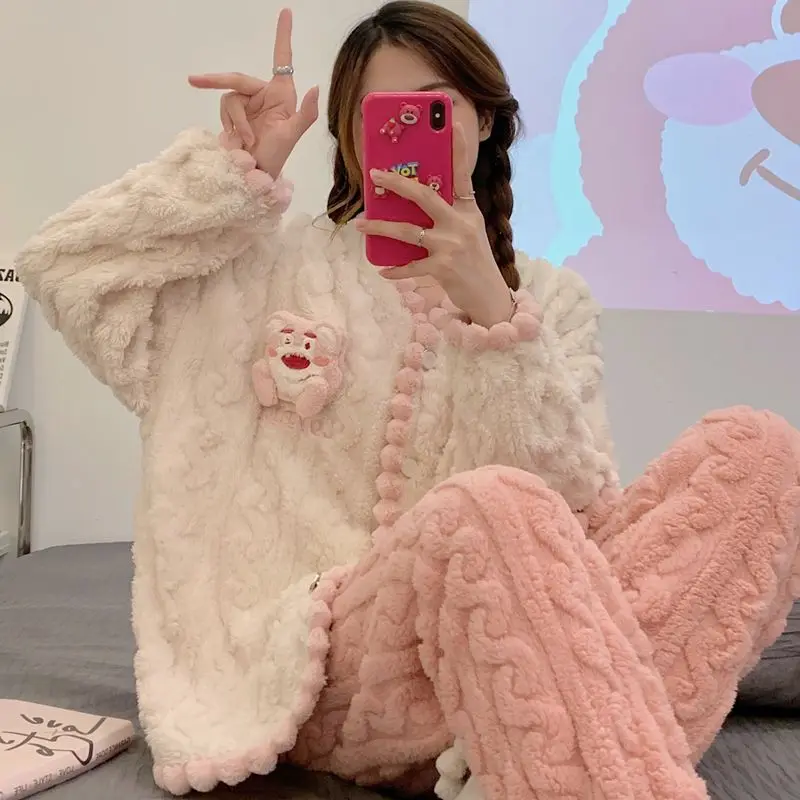 

2023 Winter New Women Cardigan Coral Velvet Pajamas Flannel Thermal Suit Fleece-Lined Thickened Loungewear Baggy Outcoat