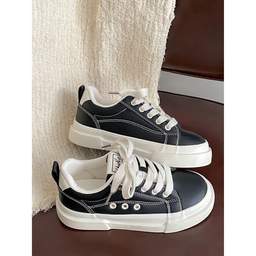 Thick Soled Heels Comfortable Women's Shoes Fashionable New Casual Flat Shoes Lightweight Sports Women Casual Board Shoes 24-217