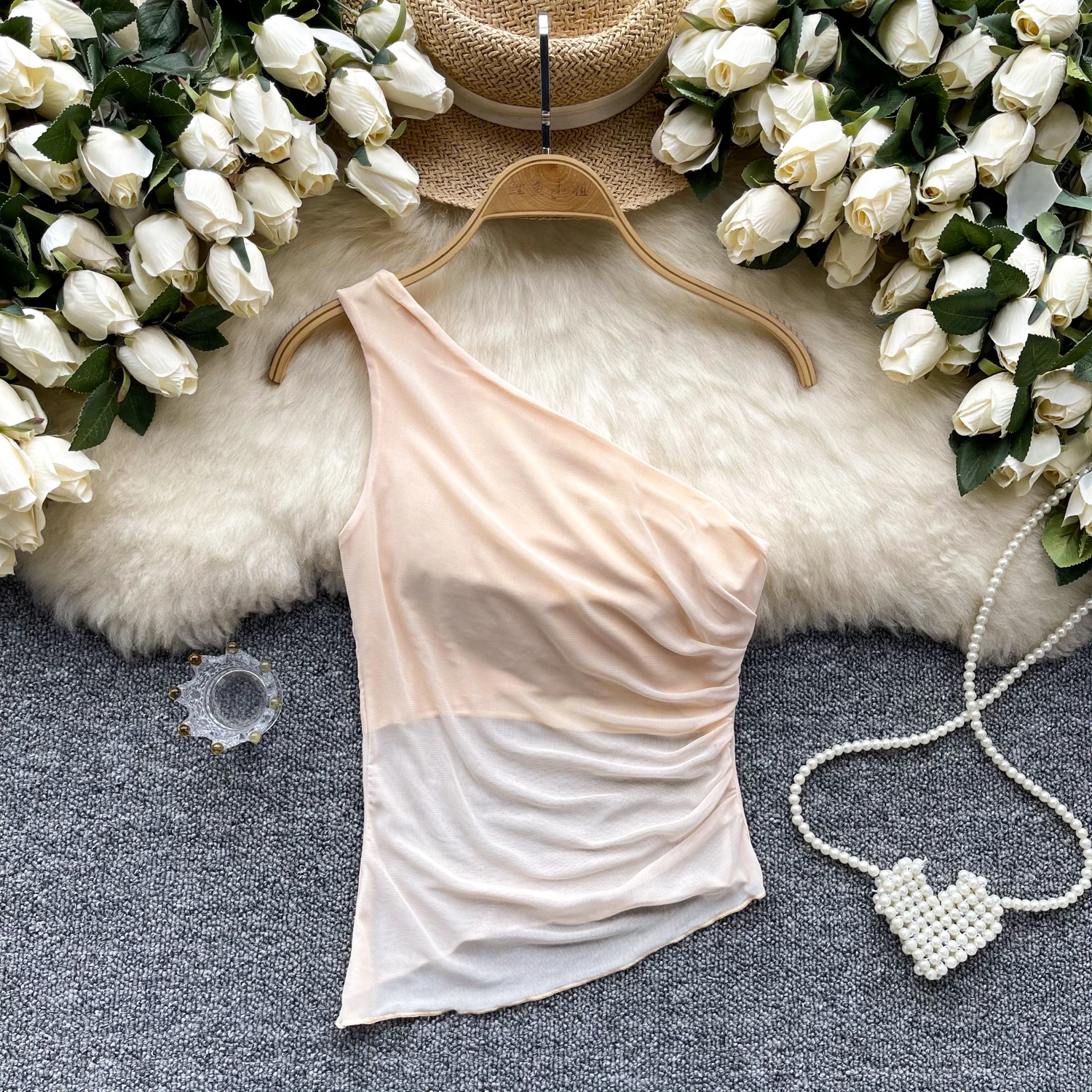 

Шикарный ретро-топ с диагональным воротником, асимметричная французская мода, облегающий кроп-топ, пикантная женская летняя майка