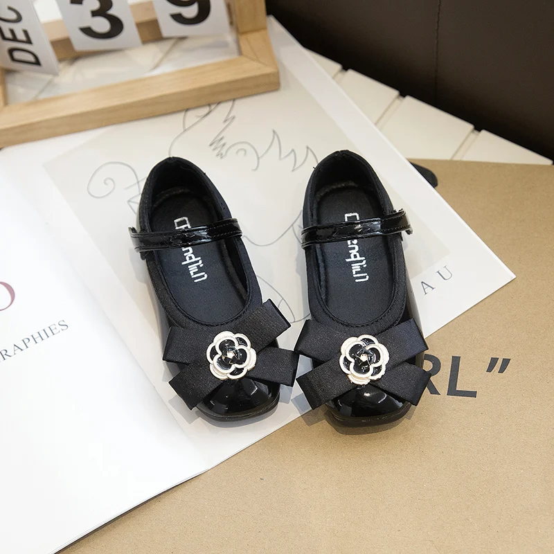 2024 Autumn New Children Leather Shoes for Girls Fashion Princess Style Soft Bottom Chic Bowtie for Wedding Party Versatile Shoe 3