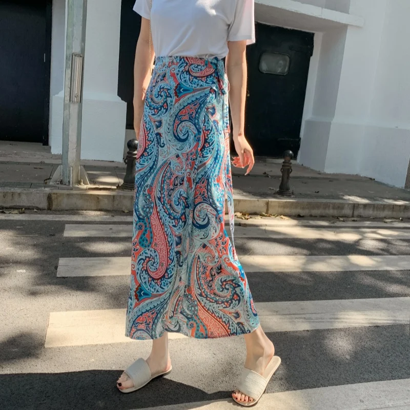 Temperament Retro Summer Printed Women's Beach Skirt Ethnic Style Fashion Wrapped Skirt One Piece Apron Sunscreen Half Skirt