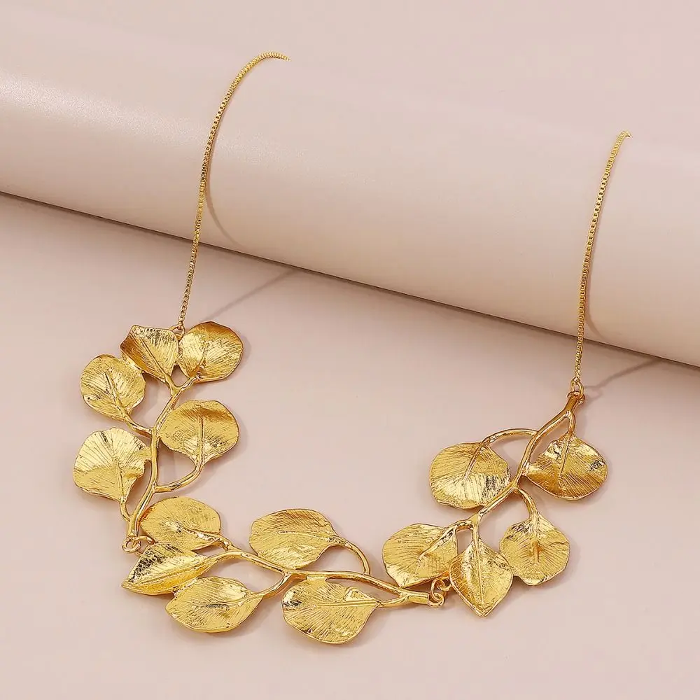 Vintage Chain Leaf Pendant Choker Necklace Alloy Gold Silver