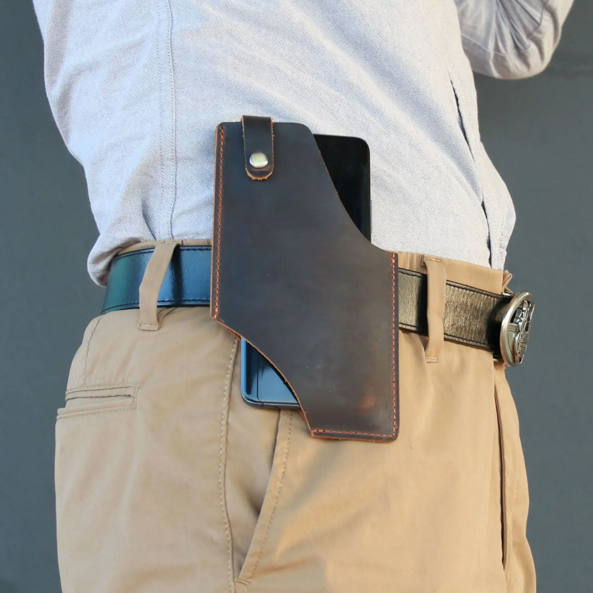 Men Genuine Leather Mobile Phone Holster Vertical Waist Belt Bag Vintage Cell Phone Pouch Bag for iphone 15 Samsung Galaxy S23