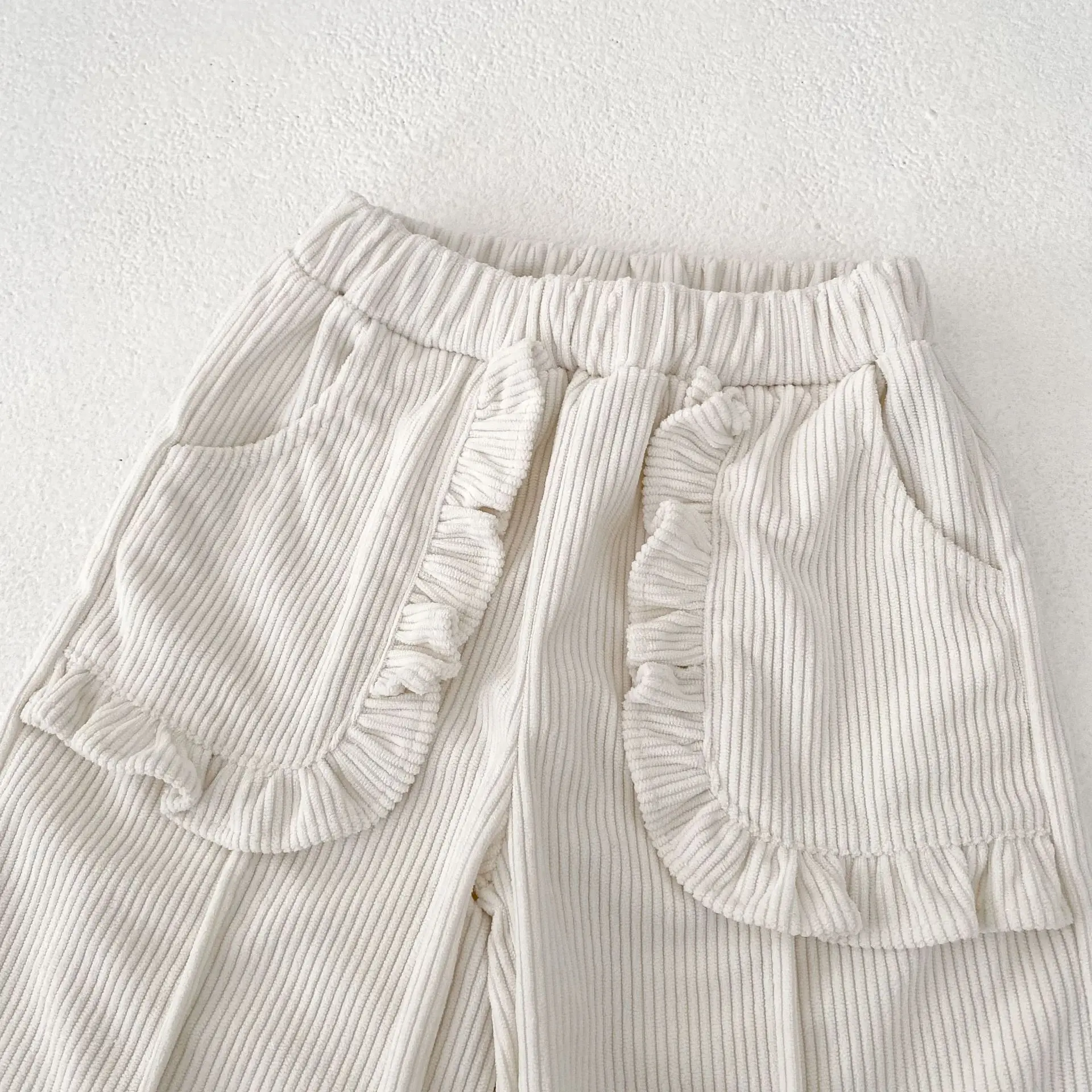 2025 Autumn New Baby Girl Corduroy Pants Children Loose Trousers Infant Girls Sweat Pants Kids Toddler Casual Pants 4 2025 Autumn New Baby Girl Corduroy Pants Children Loose Trousers Infant Girls Sweat Pants Kids Toddler Casual Pants - Image 4