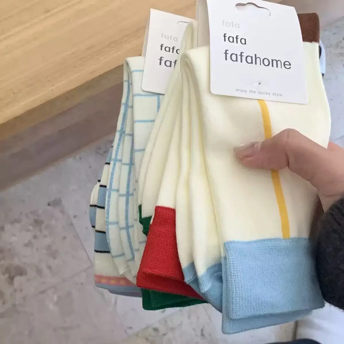 New women's socks for spring and summer in Ins, Dongdaemun, South Korea, with colorful stripes and color blocking throughout the - 2