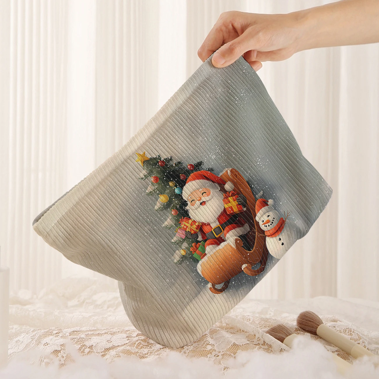 1 Christmas themed corduroy makeup bag, lightweight zipper makeup storage box, multifunctional bag with lining