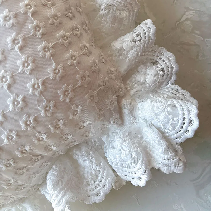 レストローズ　ビンテージ　スクエアクッション　レース縁取り レストローズ ビンテージ スクエアクッション レース縁取り プリンセス