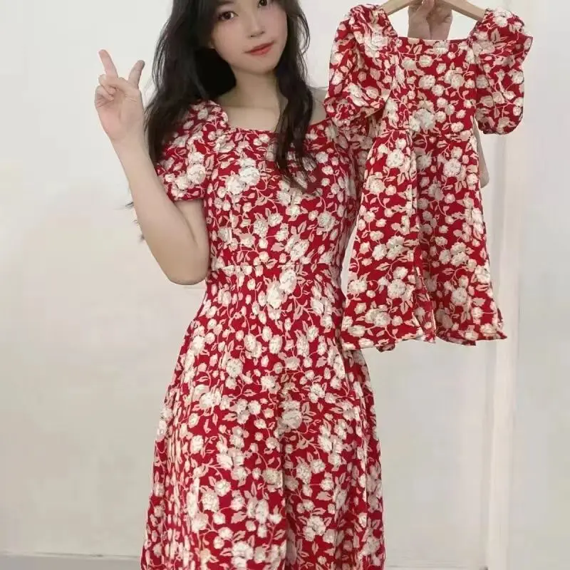 

2023 New Family Matching Outfits Mother Daughter Summer Chiffon Floral Dress Woman Baby Girl Short Sleeve Holiday Dresses