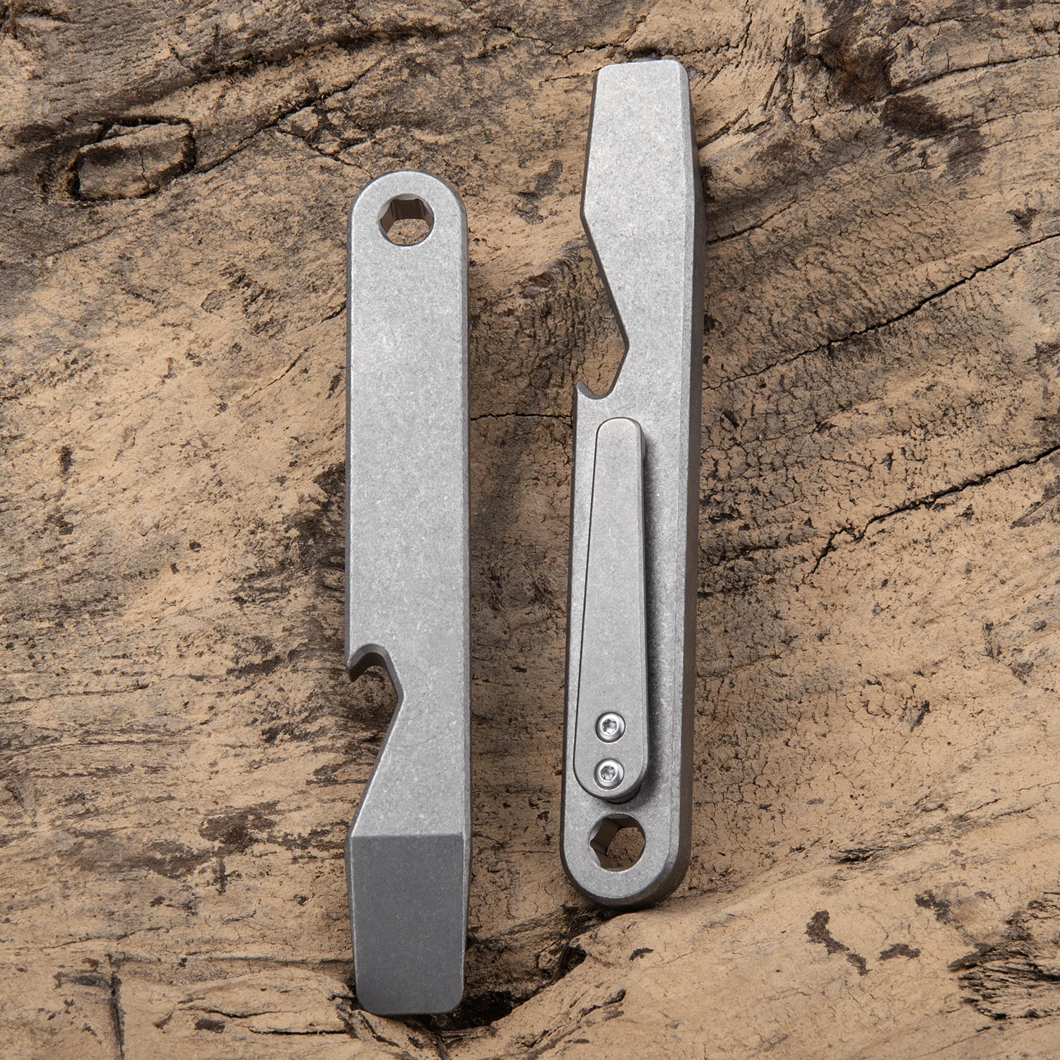Titanium Alloy Edc Pry Bar Pocket Crowbar Bottle Opener Keychain