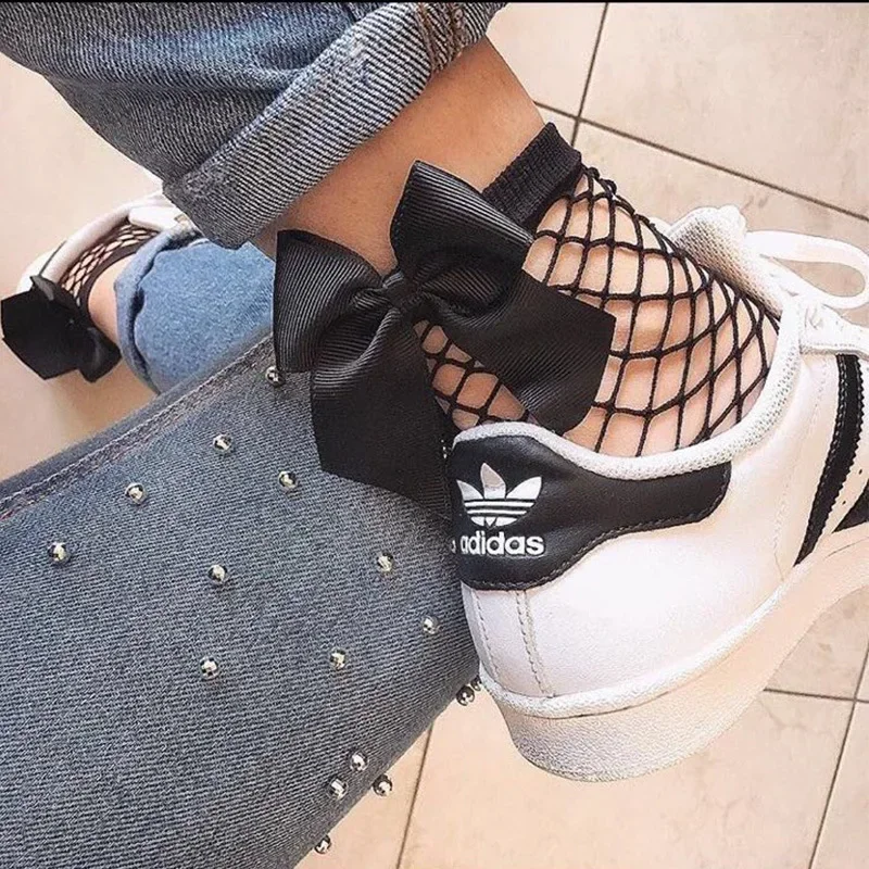 3 زوج/وحدة جوارب هاراجوكو النسائية الأنيقة القابلة للتنفس بعقدة على شكل فيونكة بيضاء من شبكة صيد السمك. جوارب شبكية مجوفة مثيرة للسيدات والفتيات