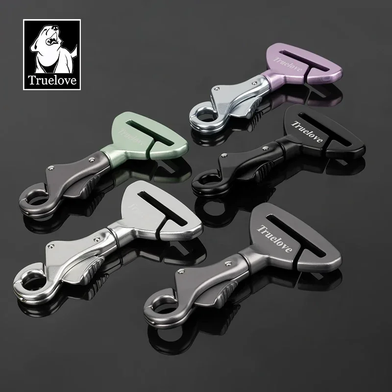 True Love Voertuig Veiligheidsgordel Veiligheidsgesp Lock, Fit Pet Harnas Hond Auto Reizen Draagbare Lichtgewicht