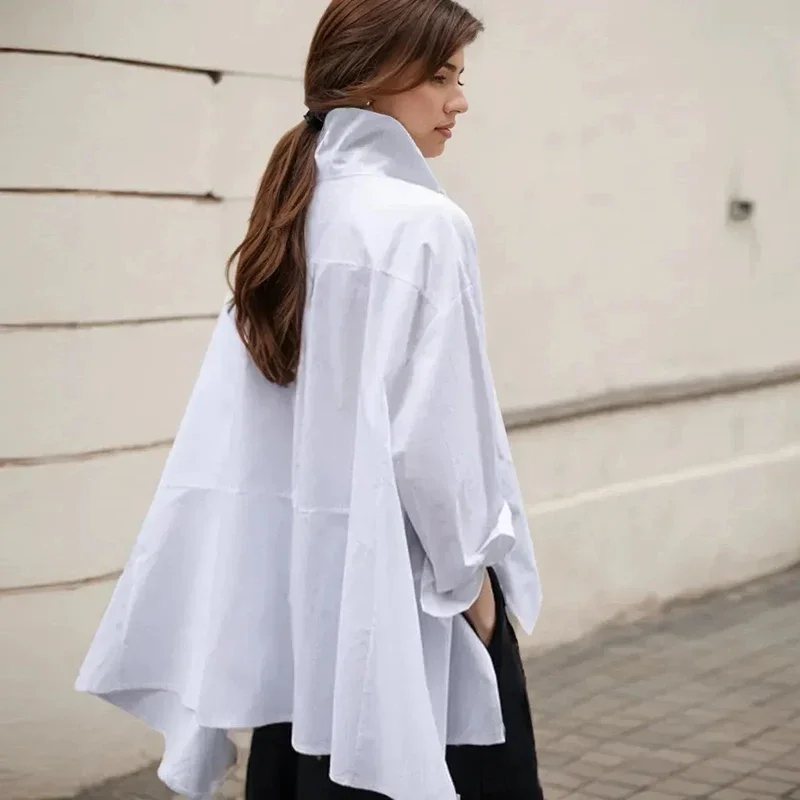 جديد إمرأة تي شيرت عادية غير النظامية فضفاض عباءة نوع قمصان بيضاء سيدة الموضة التلبيب الخفافيش كم واحدة الصدر بلون القمم
