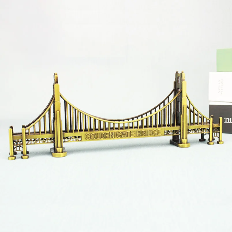 

Metal Golden Gate Bridge Model San Francisco USA Landmark Building, Tourist Souvenir, Home Decor Furnishing Articles, Xmas Gifts