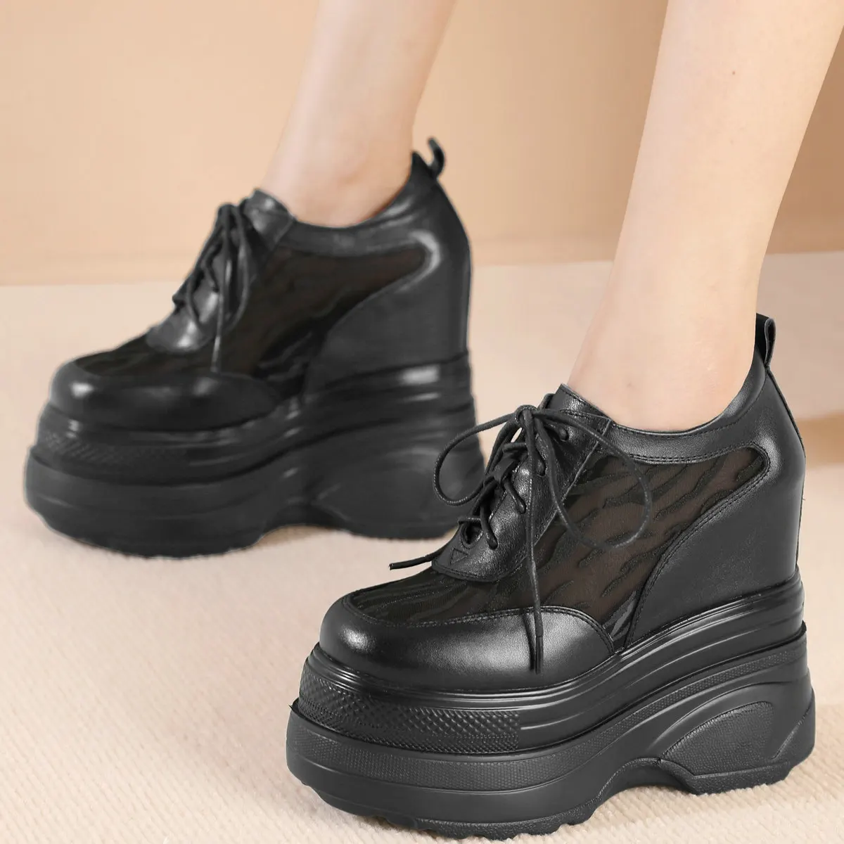 

Vulcanized Shoes Women Cow Leather Wedges High Heel Platform Pumps Female Hollow Lace Round Toe Fashion Sneakers Casual Shoes