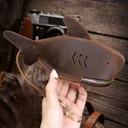 Creative Crazy Horse Leather Keycase - Portable Universal Shark - Themed Key Holder with Personalized Pocket Pendant (Coffee)