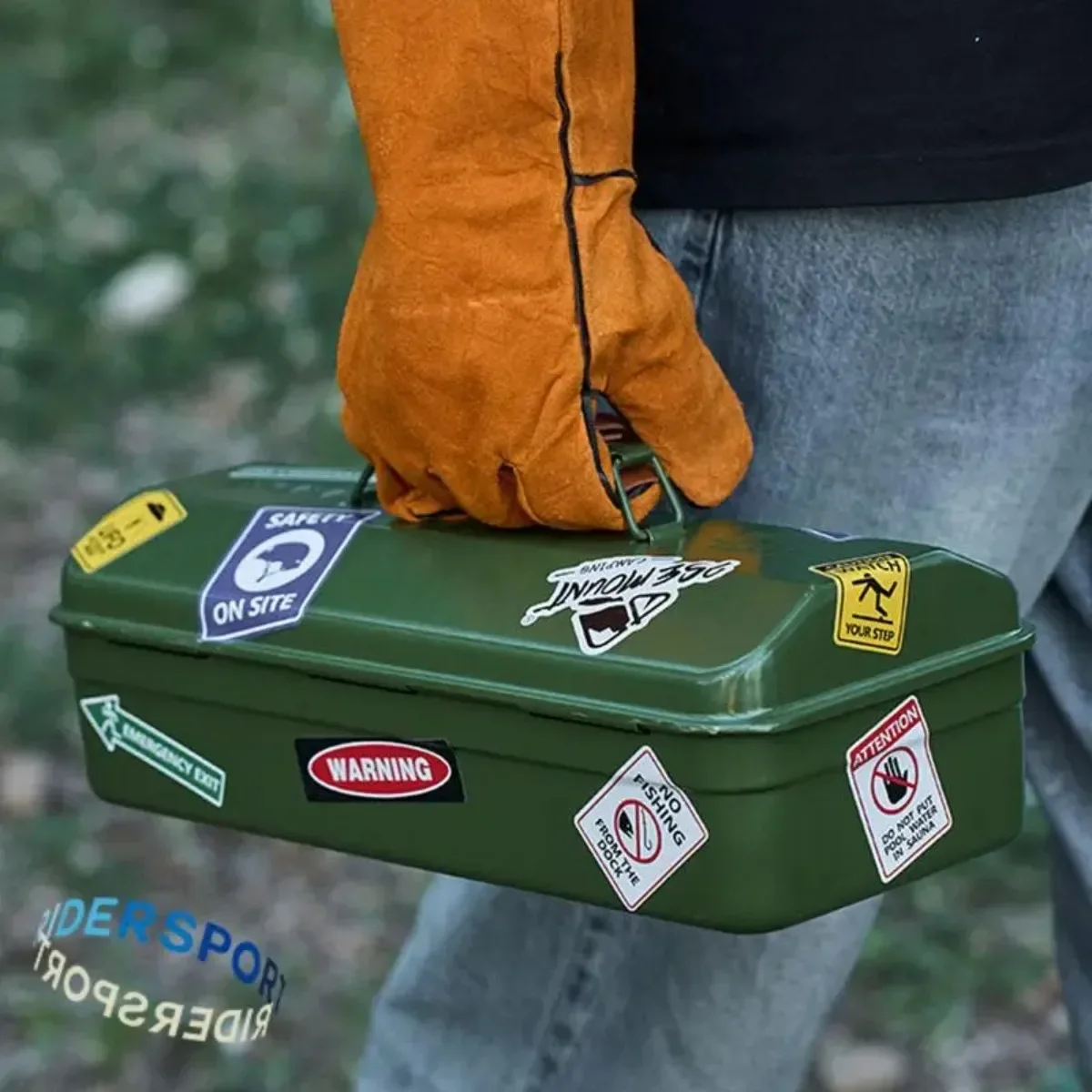 ISE MOUNT Outdoor Toolbox Stickers Miscellaneous Tool Storage Box Camping Portable Handheld Metal Storage Box tool storage box,parts storage box,screwdriver storage box
