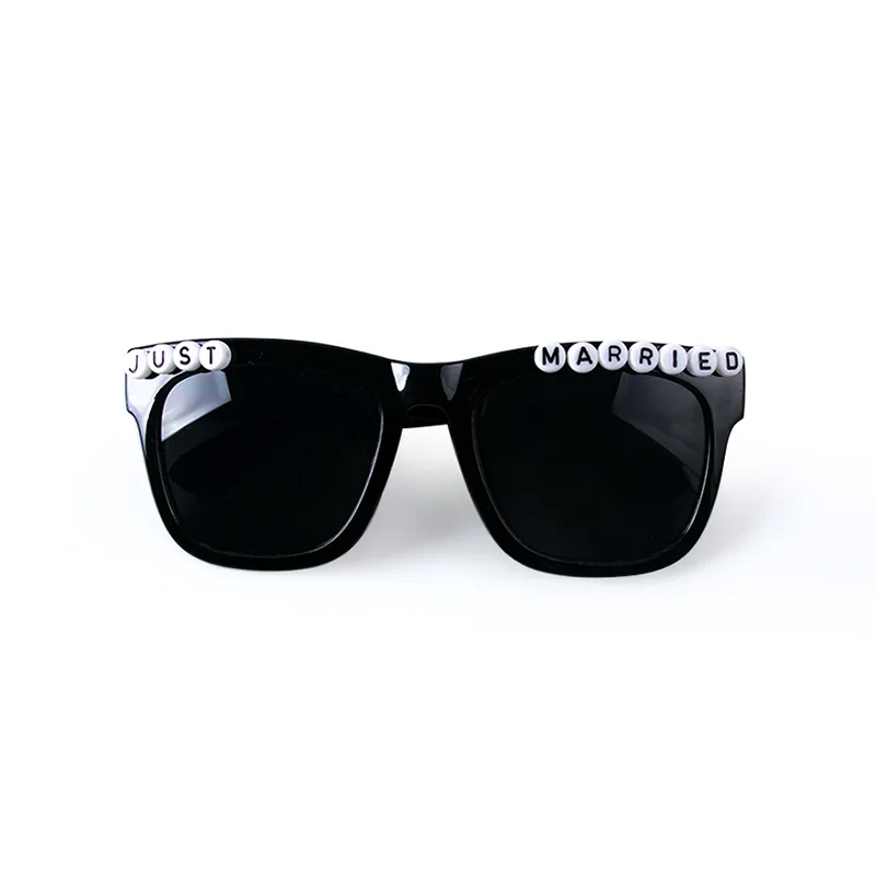 wedding supplies Bride groom Heart Shaped Sunglasses Bride To Be wedding Decoration Hen Bachelorette Party Ideas Supplies everything for wedding