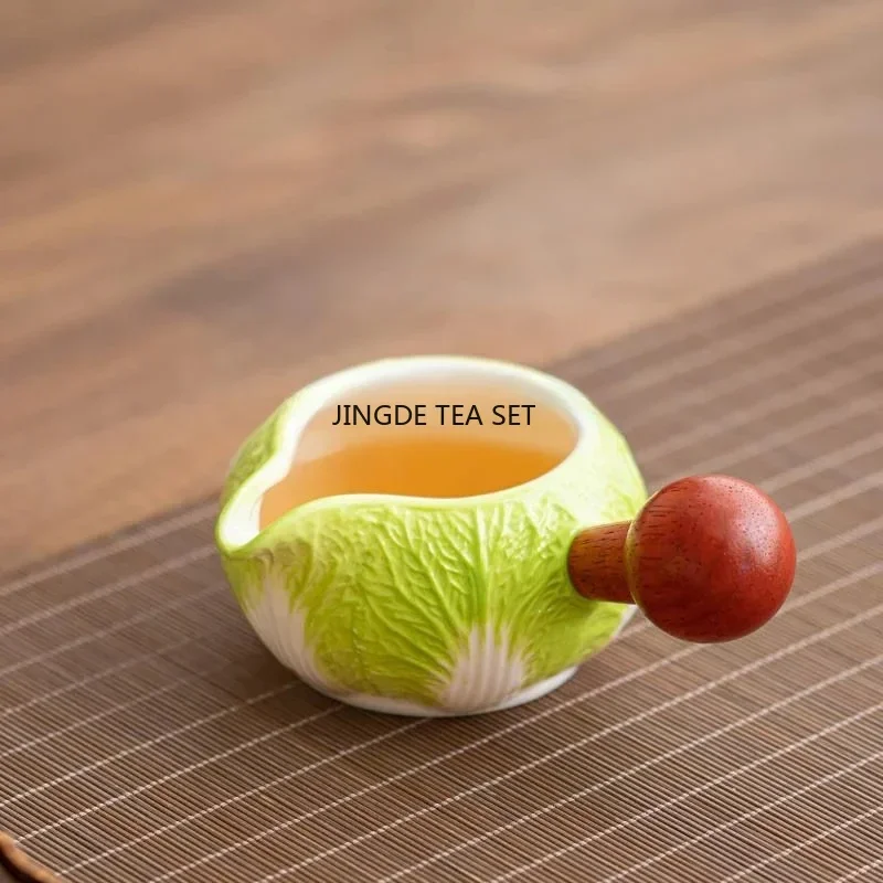 220ml Ceramic Creative Cabbage Fair Home Large Tea Dispenser Wooden Handle Anti scalding Tea Sea Kung Fu Tea Set