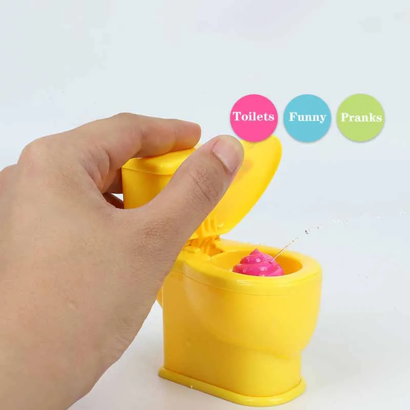 Simulation Toilet Shooting Water Toys Novelty Shooting Water Toilet Toy Props April Fool's Day Prank Funny Gadget Toys