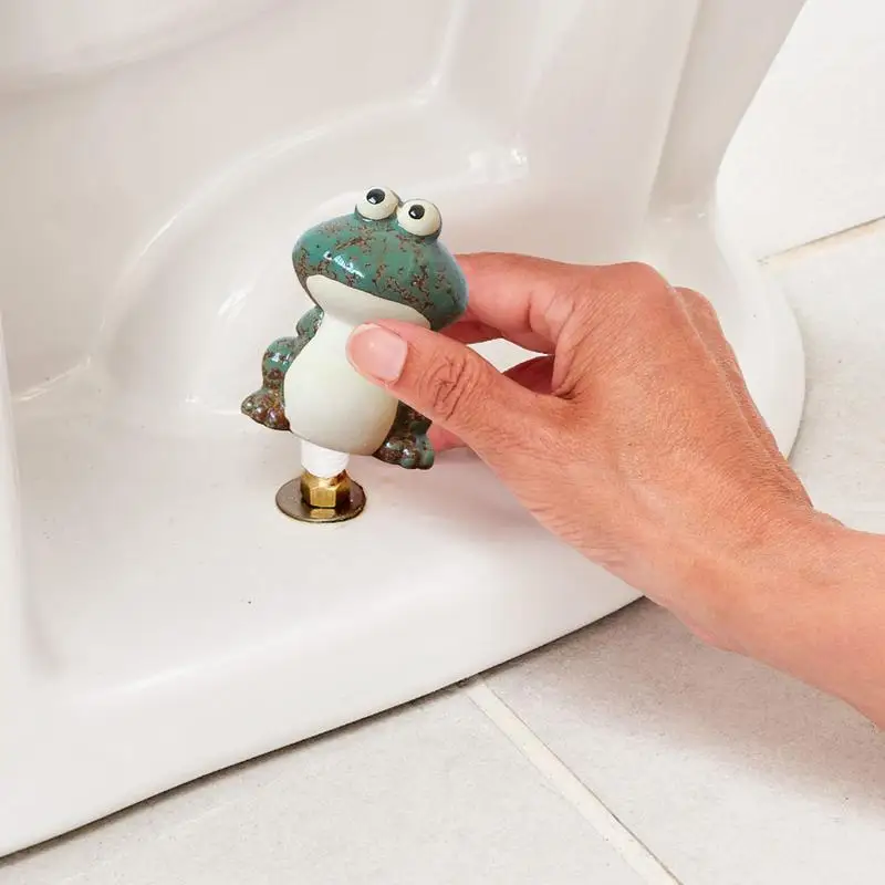 

2PCS Frog Ceramic Toilet Bolt Cover Ceramic Decorative Toilet Bolt Cover Ceramic Kiln Glaze Frog Crafts Home Frog Craft Ornament