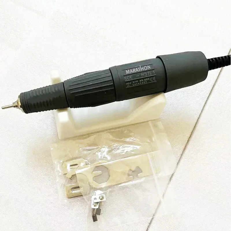 STRONG 210 Nail Drill in use