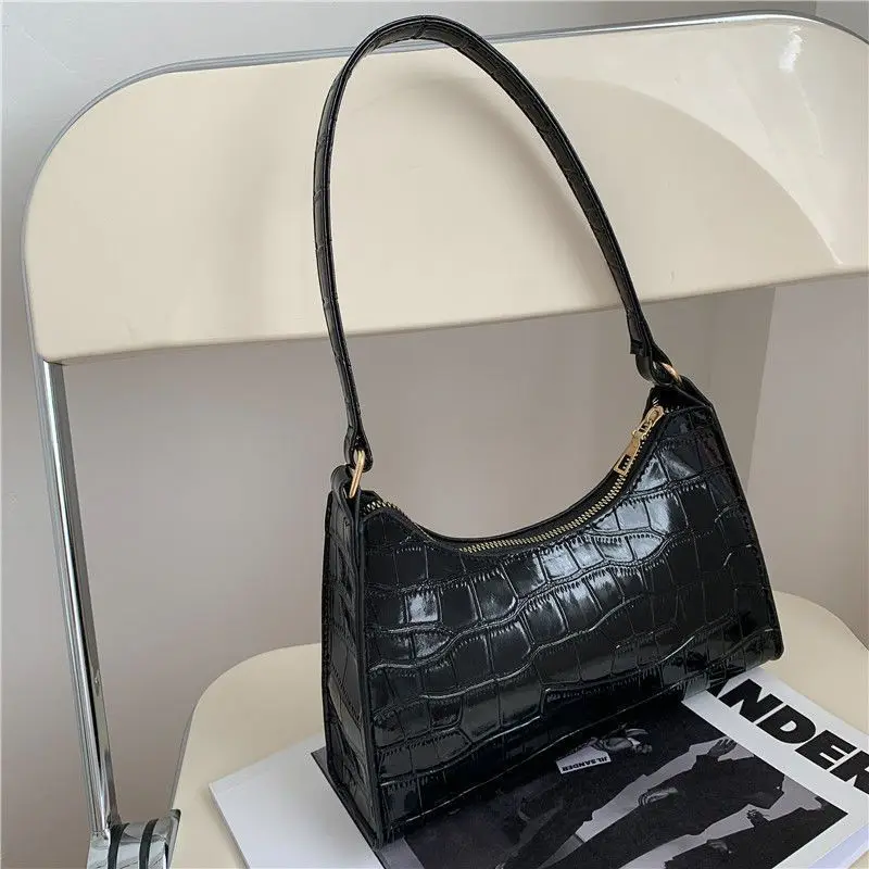 

Fashion Women 2023 New Exquisite Womens Bag Retro Casual Women Totes Shoulder Bags Female Leather Solid Color Chain Handbags for