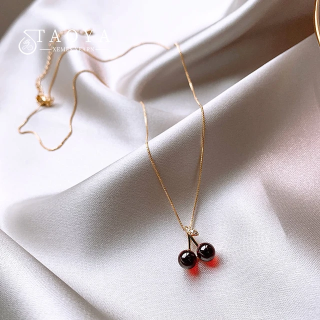 Garnet Red Diamantine Round Pendant Necklace | Les Nereides