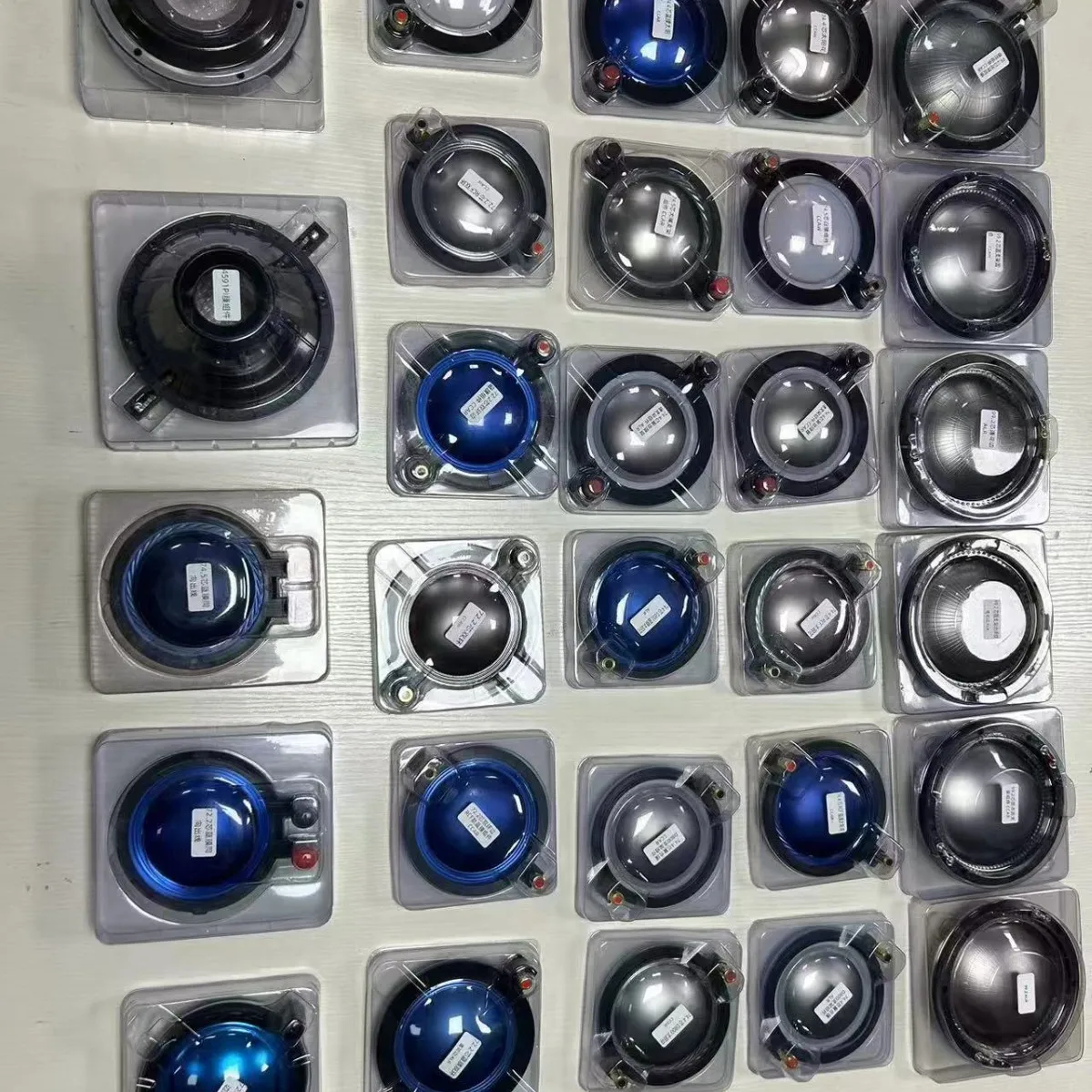 34코어, 44코어, 51코어, 72코어, 75코어, 76.2코어, 99.2코어, 고주파음향, 티타늄 필름 원형 와이어 터미널, 레파