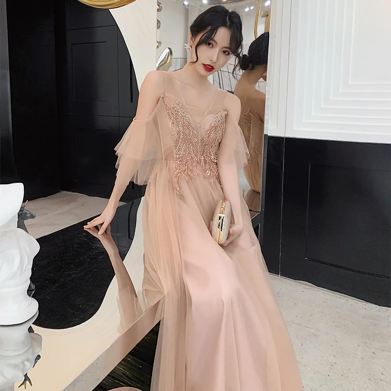 

Champagne Princess Dress Wedding Bridesmaid Dresses Sexy Lace Sequins Prom Party Vestidos Elegant Temperament Long Cheongsam