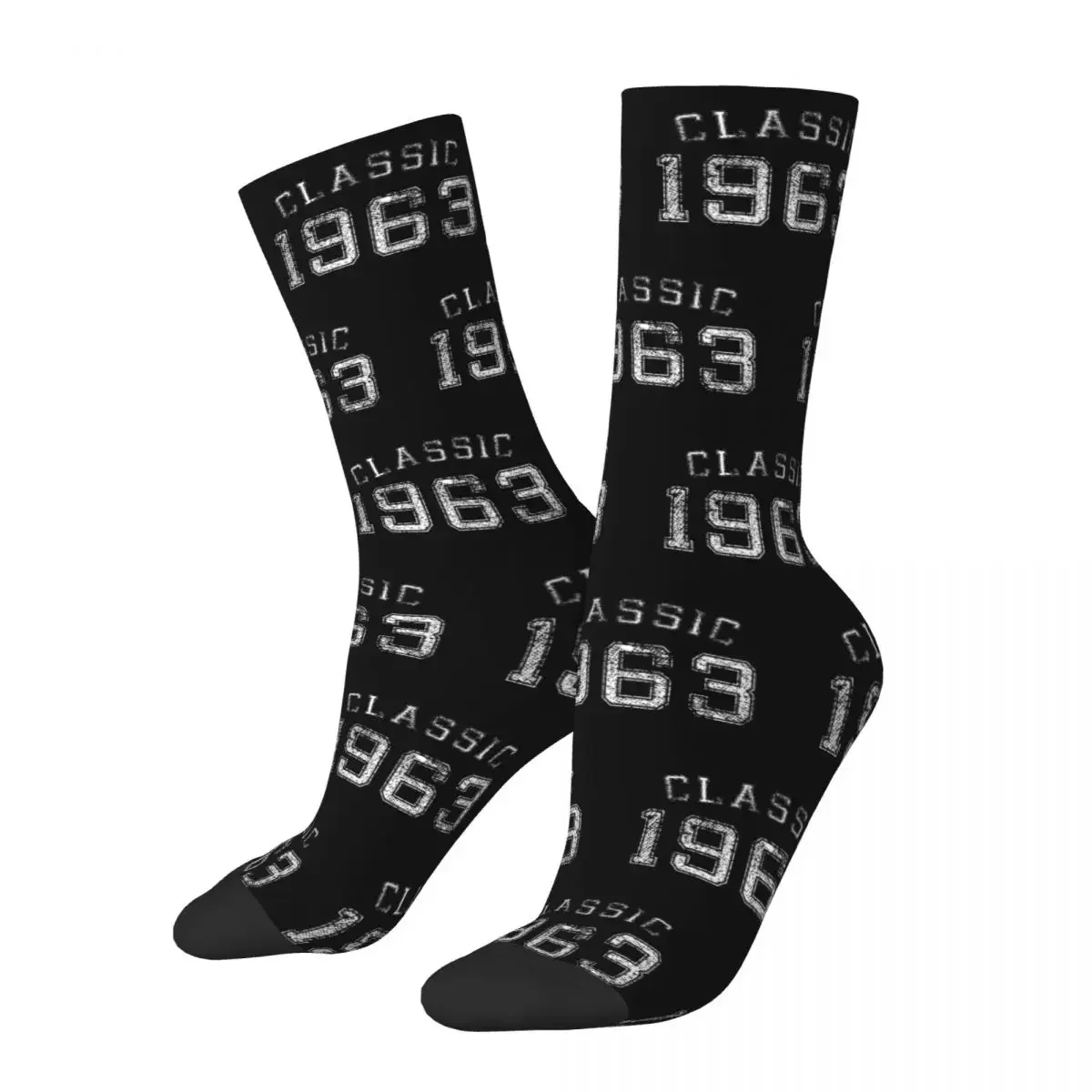 

Harajuku Classic Born In 1963 Vintage Basketball Socks 60 Years Old Polyester Middle Tube Socks for Unisex Sweat Absorbing