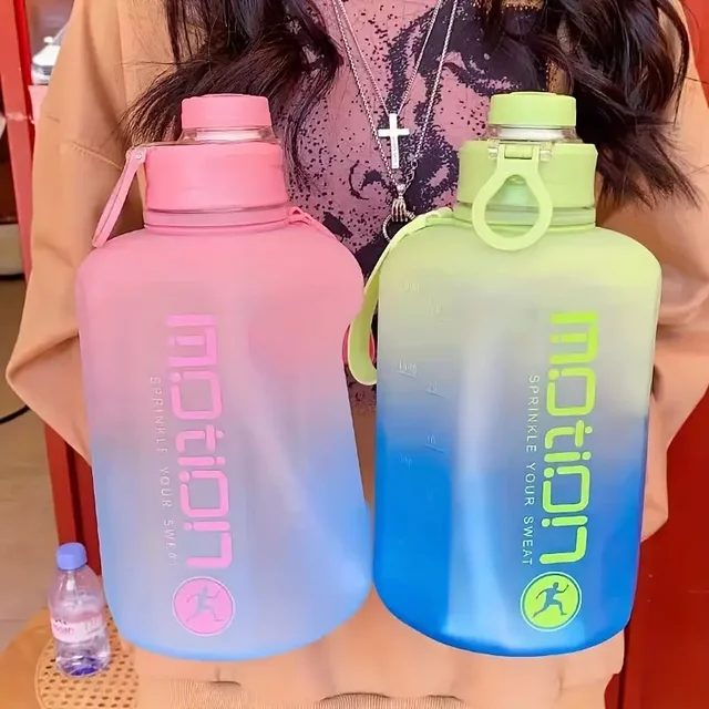 2 Liter Sports Water Bottle With Straw Large Capacity Fitness With Scale Gradient Kettle Outdoor Plastic Portable Water Bottle 6