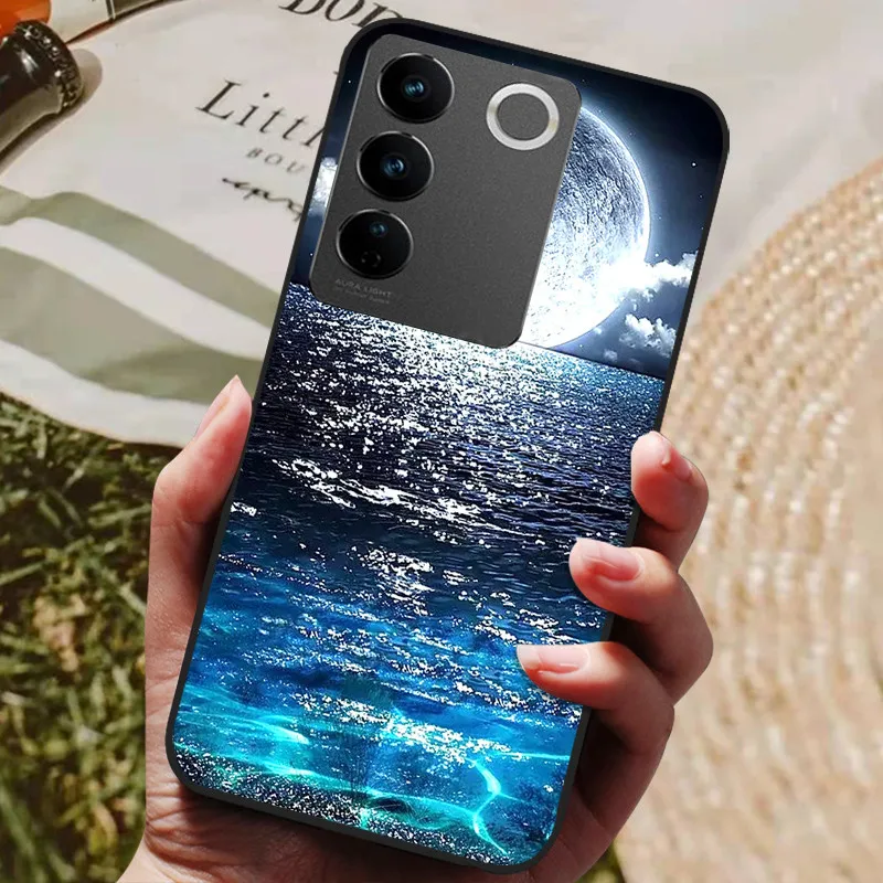 Sleek Black Silicone Phone Case - Durable TPU Protective Cover