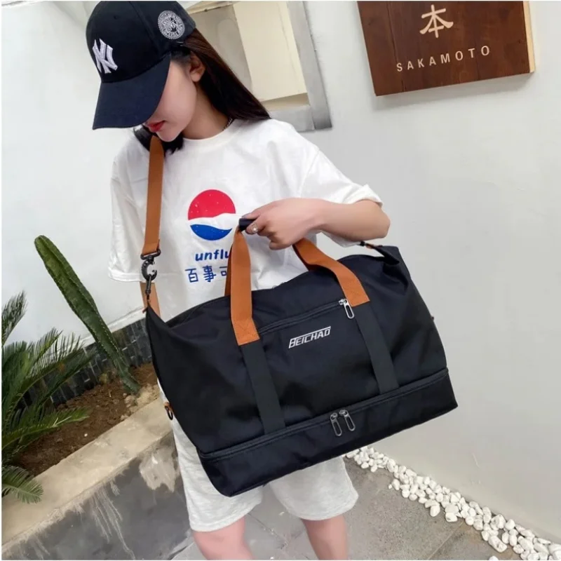 Fitness bag Short distance luggage portable travel bag Shoulder chest chest bag Handbag Handbag Waterproof carry-on weekend bag 6