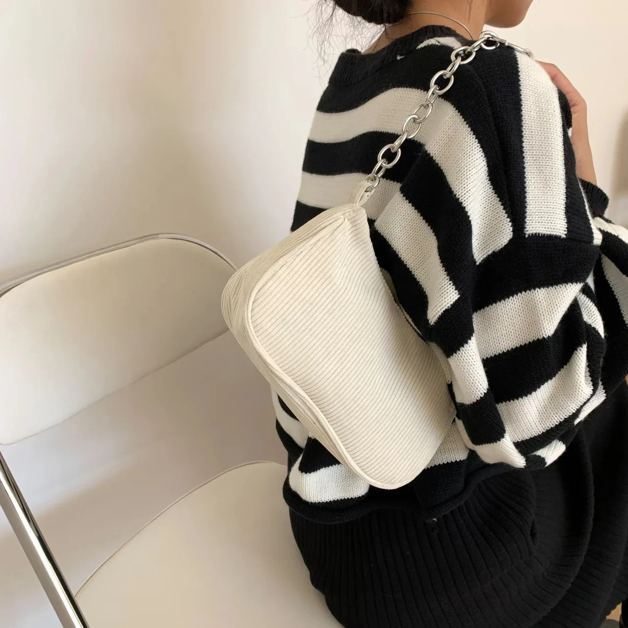 Fashion Vintage Ladies Handbag Corduroy Underarm Bag Casual Shoulder Bag Solid Color Zipper Female