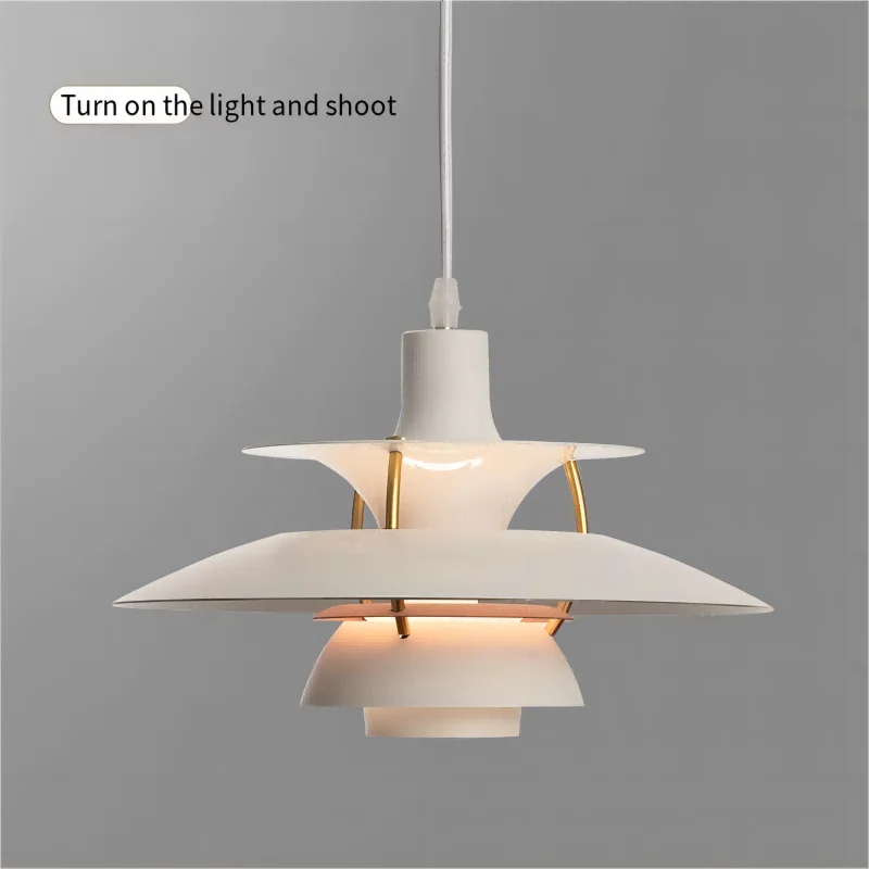 

Dining room chandelier Nordic retro table lamp UFO bar chandelier