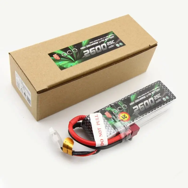 Batterie RC 800mAh à 4000mAh, câbles et prises de charge JST/T, fond blanc