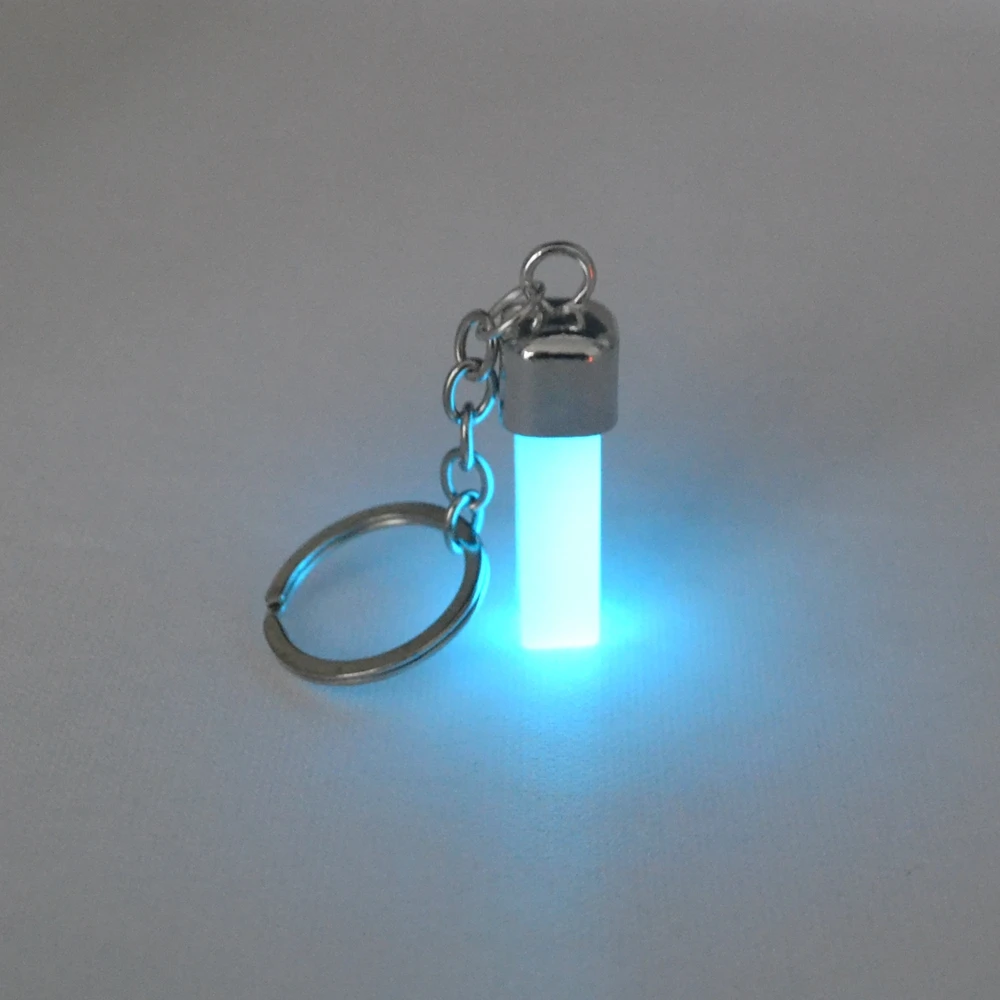 Key chain, metal resin with gifts, professional light absorbing jewelry glowing in the dark. Manufacturer wholesale