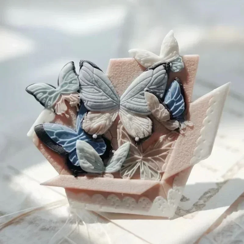 thumbnail image 1 of Cabezal de sello de fuego, calcomanía creativa para manualidades, juguetes educativos, mariposa, patrón exquisito, sobres de invitación sellados, 1 of 4