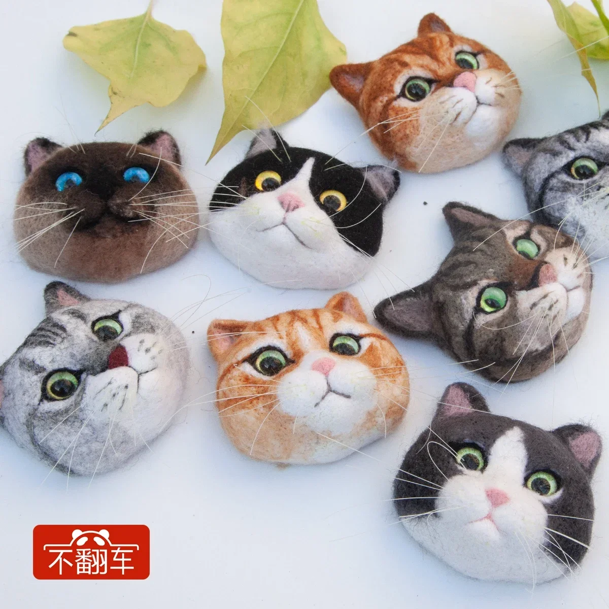 Animals DIY Needle Felting Set with Foam Mat for Handcraft Project Beginners Needle Felting Supplies Kits with Tools Kit