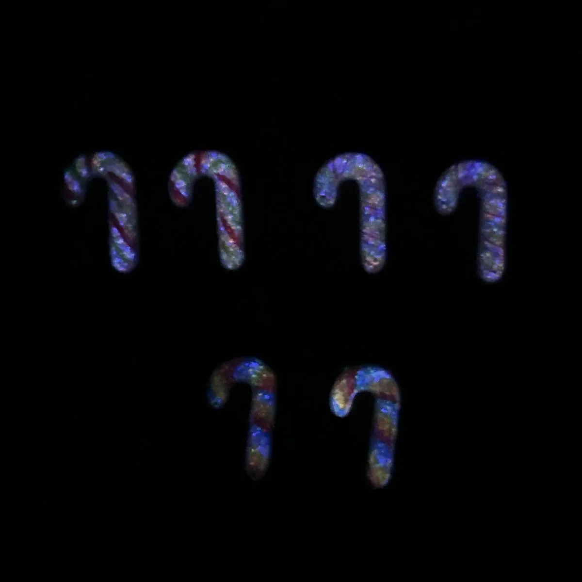 20개 발광 창의적인 사탕 지팡이 모양 레진 네일 참 장식품, 독특한 색상의 지팡이 네일 아트 장식 DIY 크리스마스 시리즈 네일