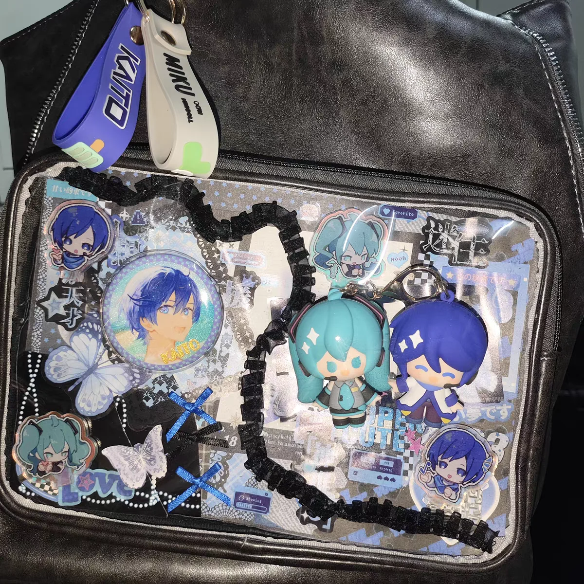 S18ef75dc761a48ad8b21f617d9ec86a1c - Hatsune Miku Merch