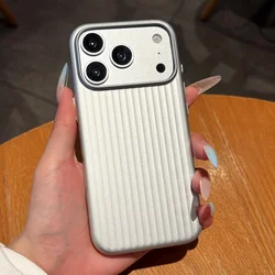 Matte Luggage Stripe Luxury Phone Case - iPhone 15 (Silver)