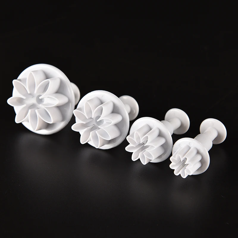 Description Picture 5 of item4Pcs/Set Wedding Daisy Flower Cake Plunger Fondant Cookie Cutter Mold Baking Decorating Biscuit Stamps For Kitchen Accessories
