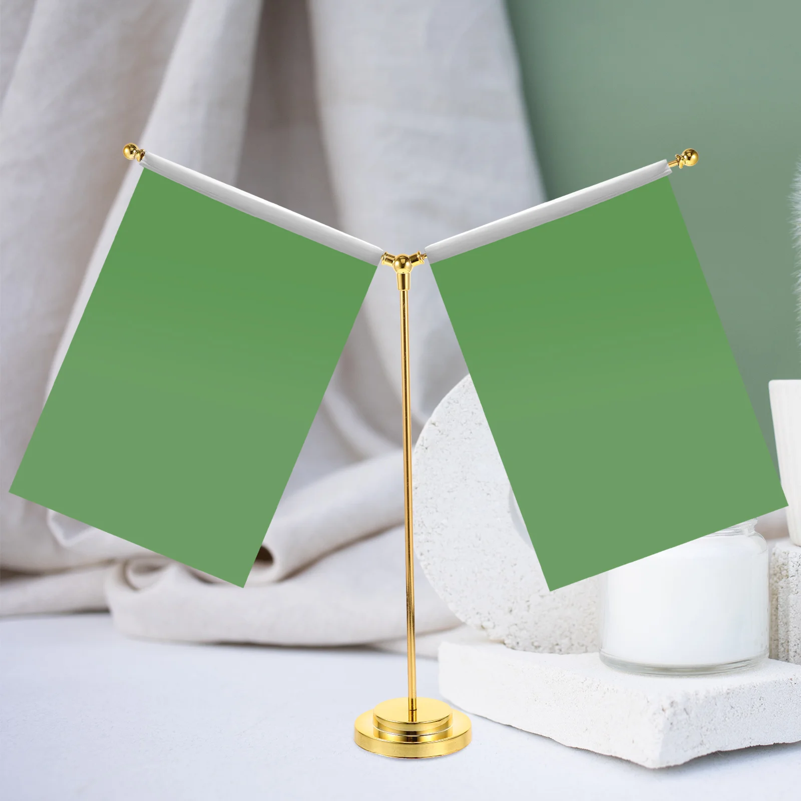 

Desk Flag Pole with Stand Metal Flag Pole Stable Base Flag Holder Metal Flagpole Office Small Flag Pole